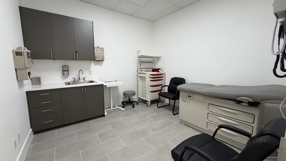 Healthcare Treatment Room Casework