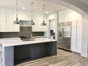 Light Gray Modern Kitchen, Marble Accents