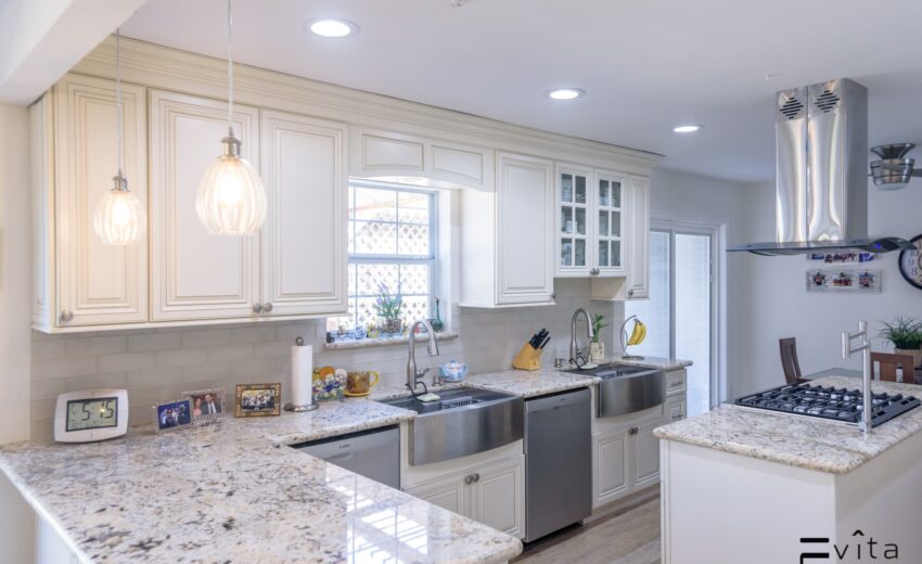 Timeless White Kitchen Design with Marble Elegance